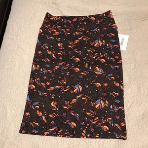 LulaRoe Cassie Skirt - size Medium